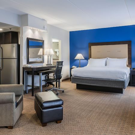 Holiday Inn Express & Suites Laurel Lakes By Ihg Exterior foto