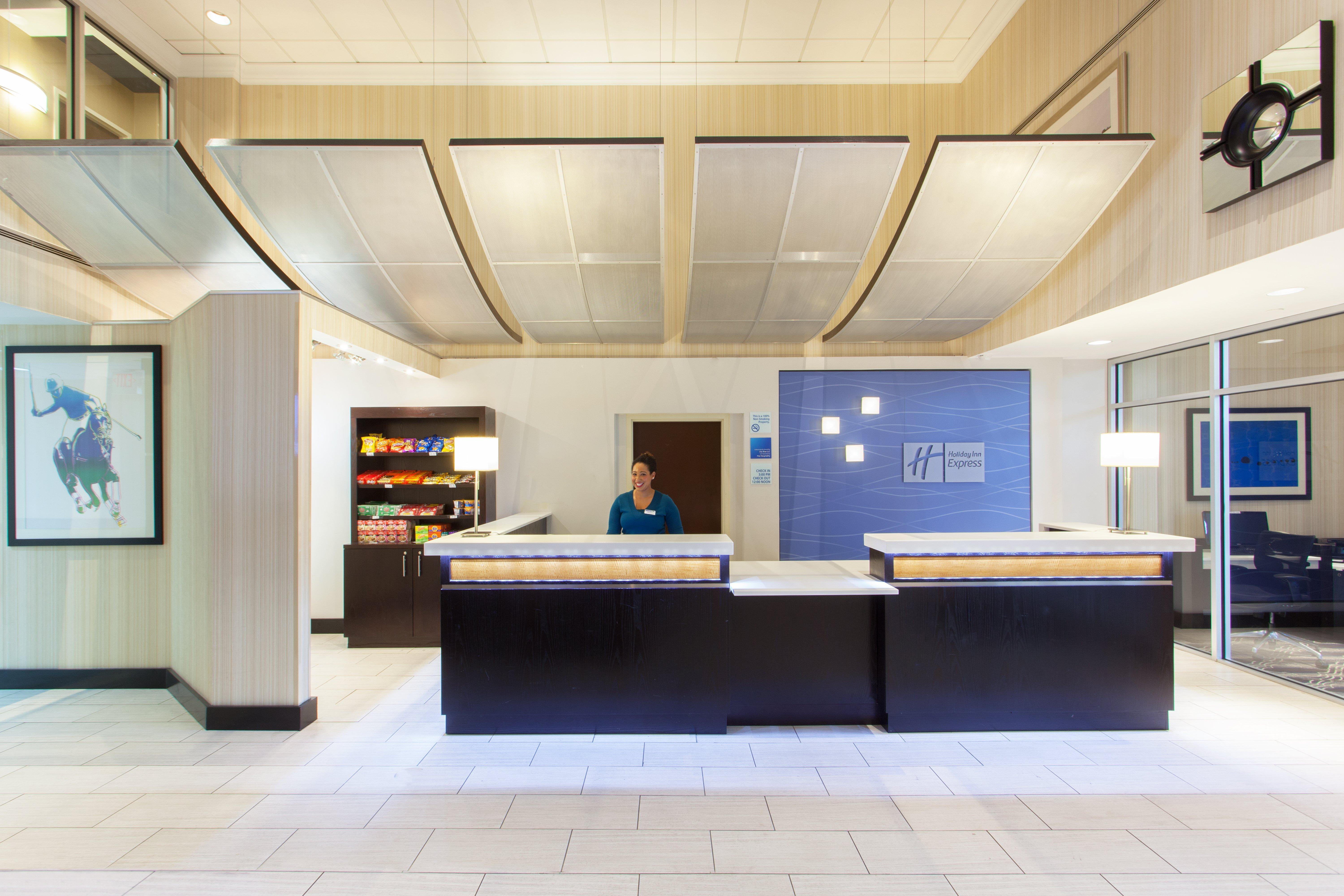 Holiday Inn Express & Suites Laurel Lakes By Ihg Exterior foto
