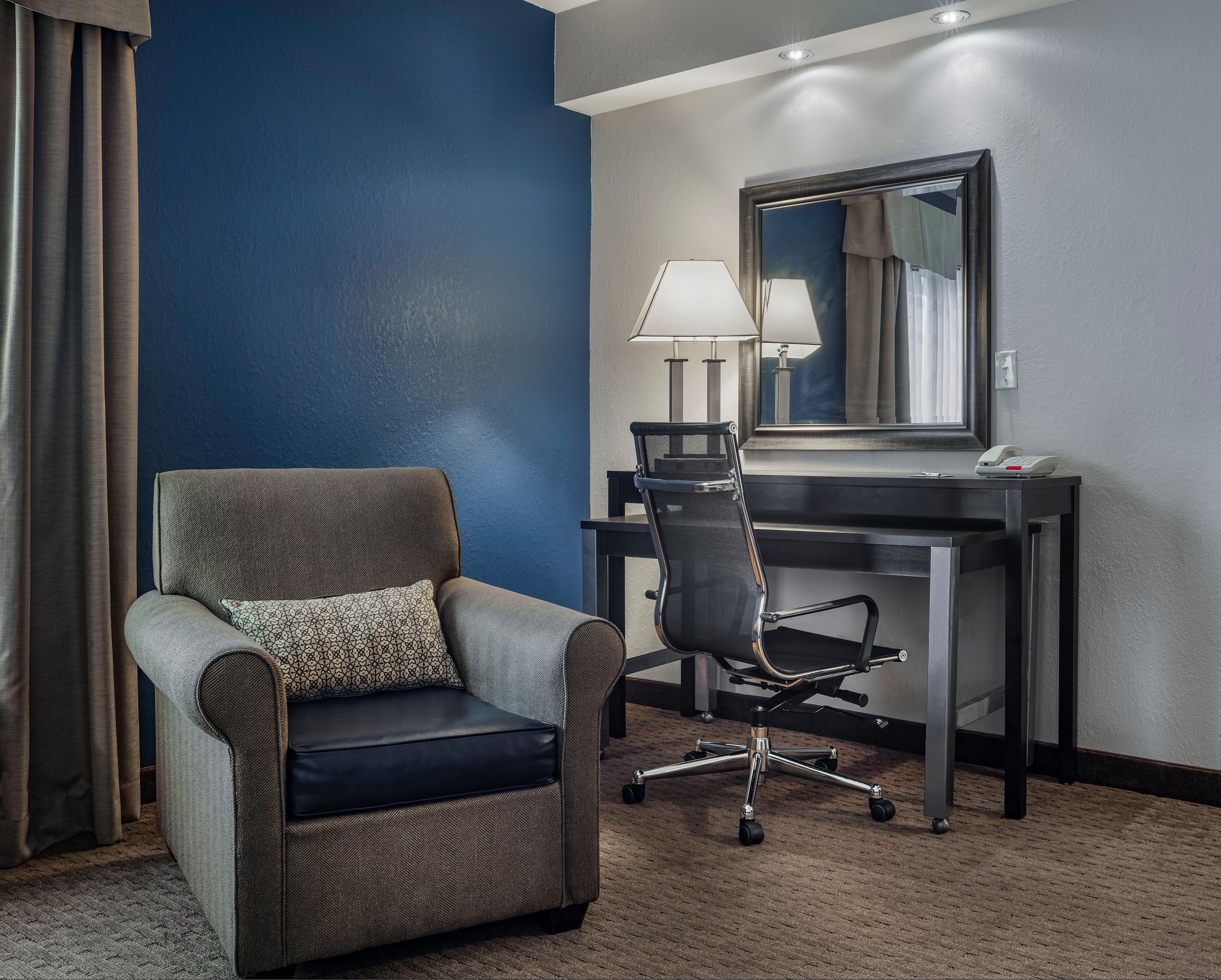 Holiday Inn Express & Suites Laurel Lakes By Ihg Exterior foto